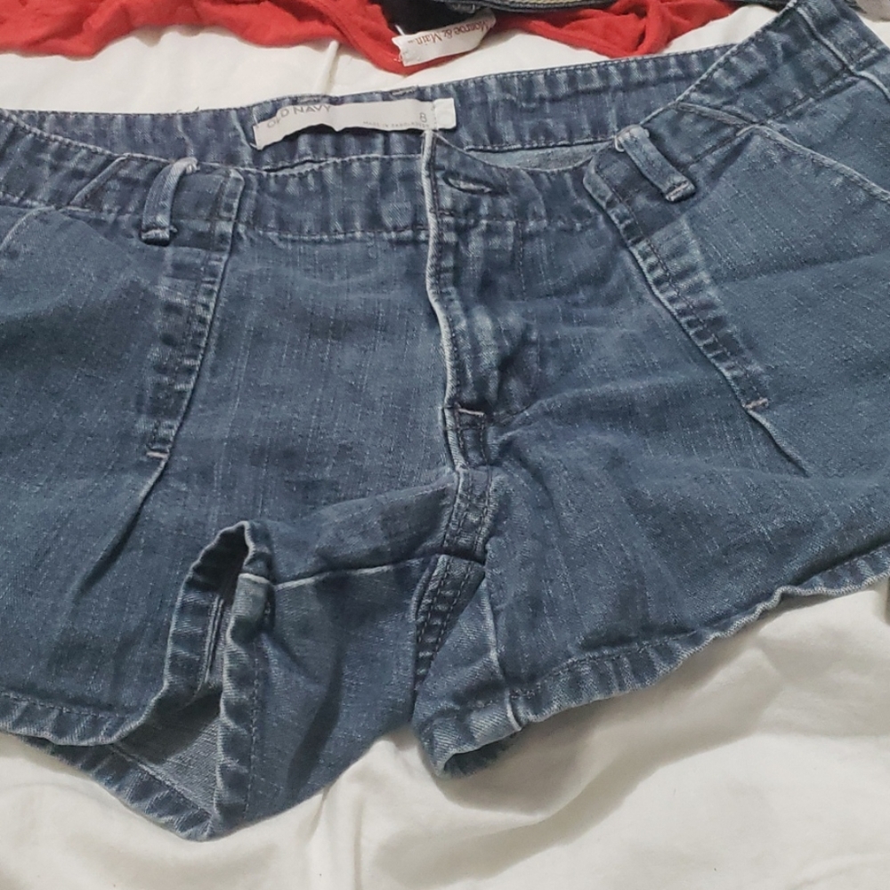Old navy denim shorts size 8